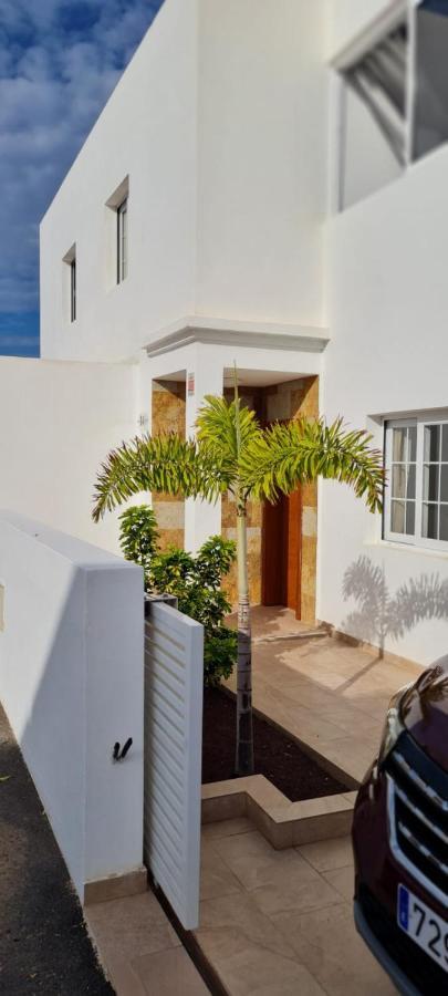 Villa Pousadoiro Playa Blanca  Bagian luar foto